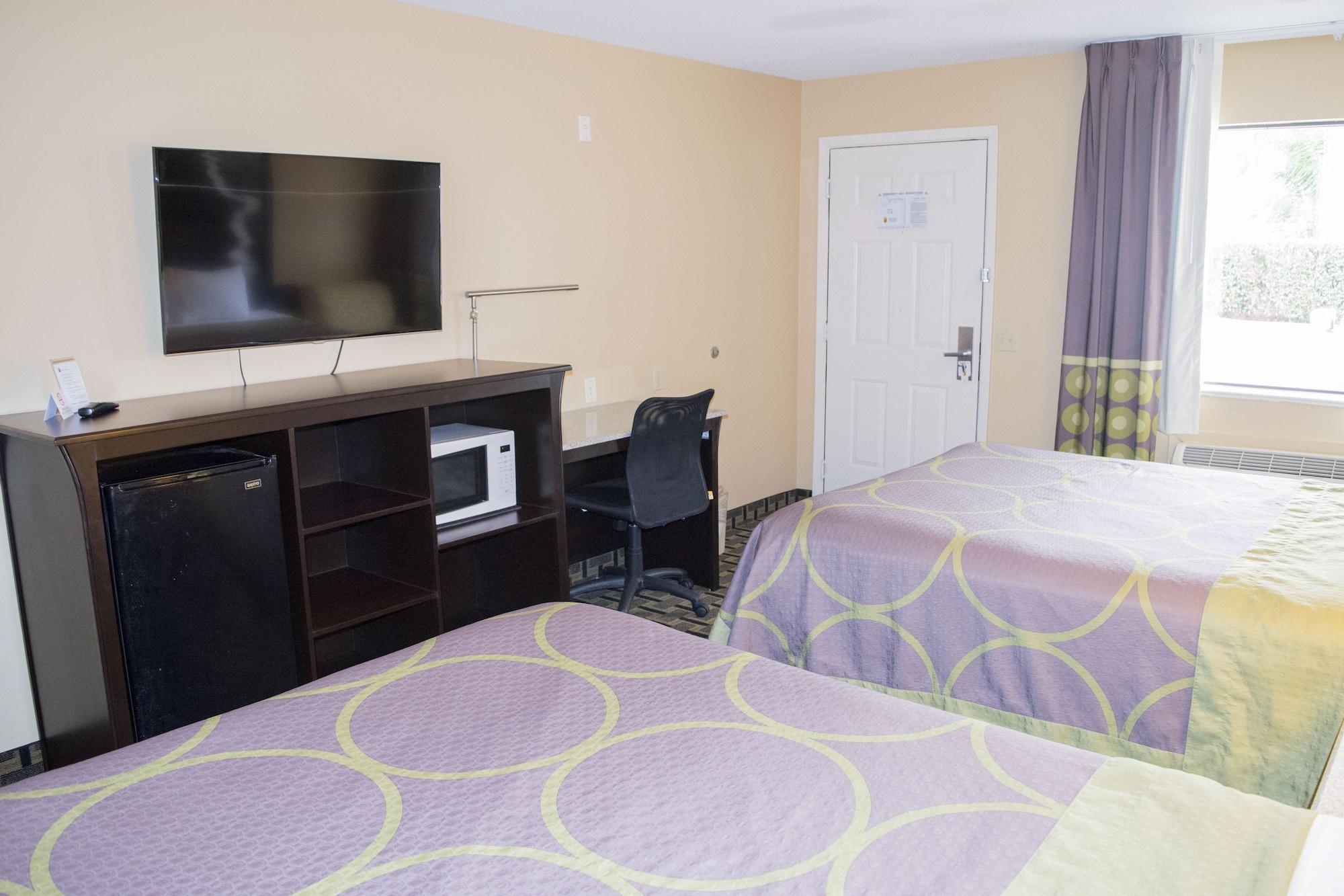 Super 8 By Wyndham Houston/Willowbrook Hwy 249 Dış mekan fotoğraf